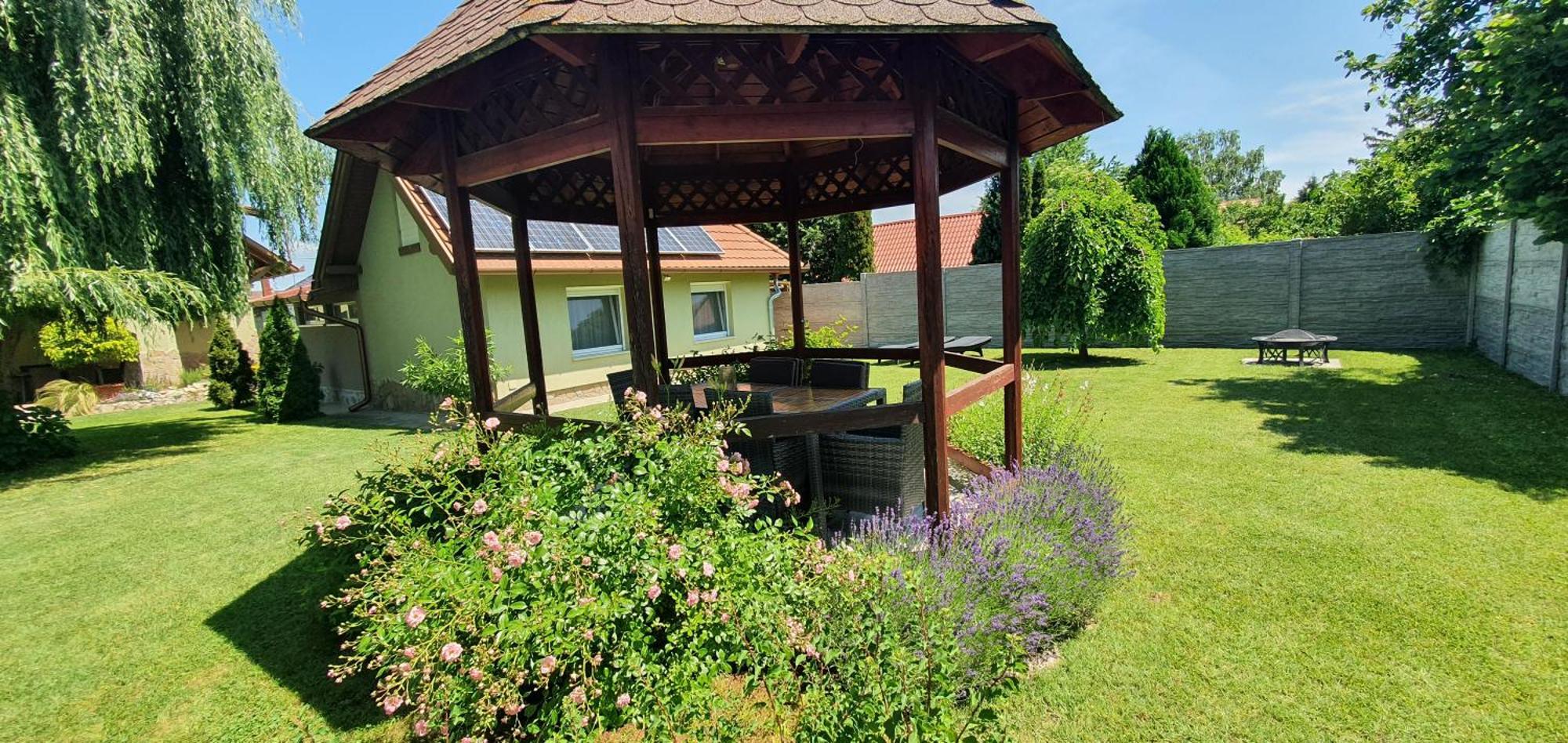 Tamasi Villa- Nyaralohaz Balatonkeresztúr Eksteriør billede