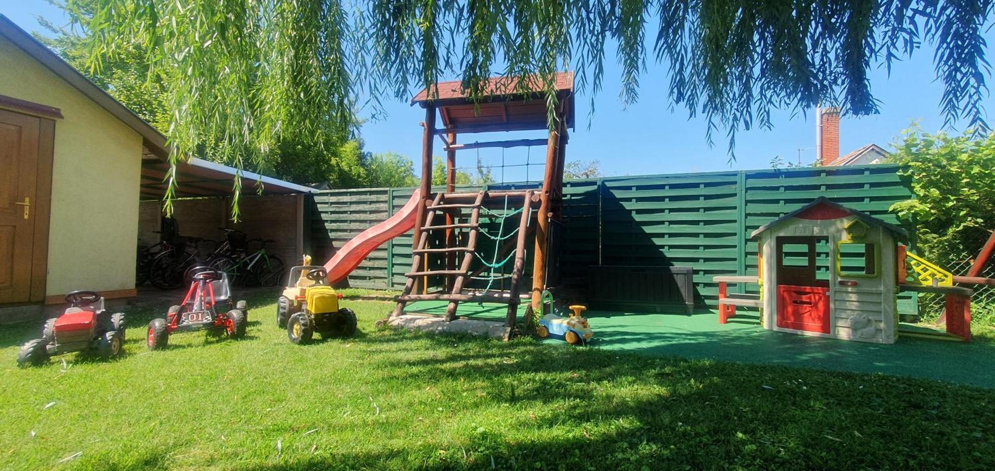 Tamasi Villa- Nyaralohaz Balatonkeresztúr Eksteriør billede